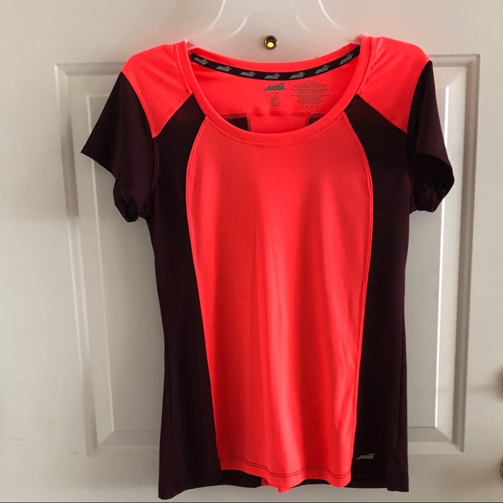 Workout tee - Picture 1 of 2